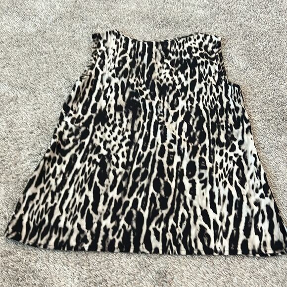 Womens Chico's Silky Animal Print Ruffles Stylish sleeveless 0 (small 4) Leopard - Picture 9 of 16